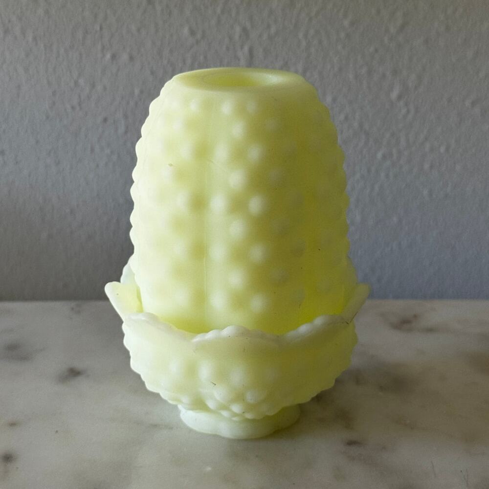 Custard Uranium Glass Hobnail Fairy Lamp Satin UV Reactive Glow - Picture 3 of 13